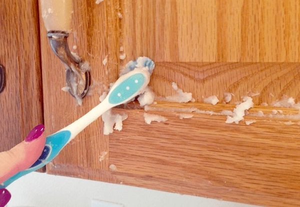 How To Clean Wood Kitchen Cabinets Citchen   4. Baking Soda Removes Tough Stains 