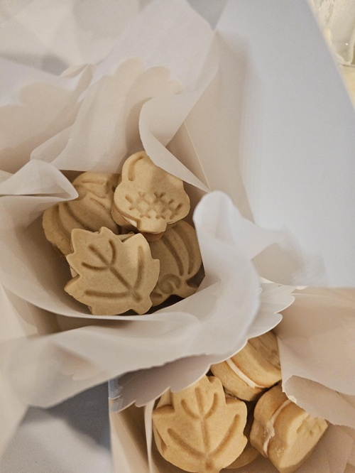 Maple Cream Sandwich Cookies