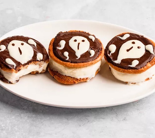 Chocolate “I Scream” Cookie Sandwiches