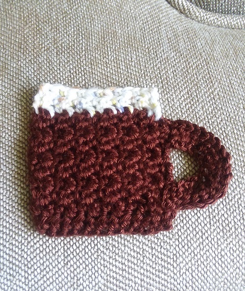 crochet cup shaped coaster 4