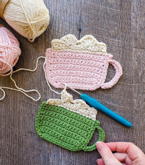crochet cup shaped coaster 6
