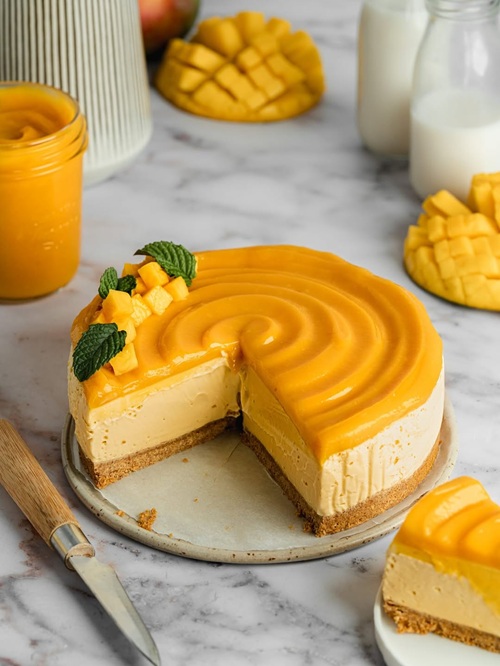 No-Bake Vegan Mango Cheesecake